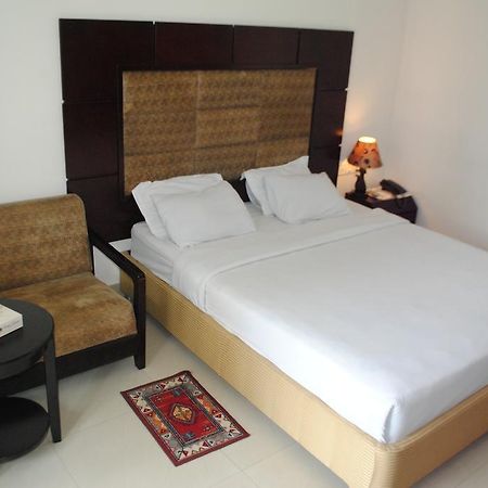 Hotel Mishuk Cox's Bazar Bilik gambar