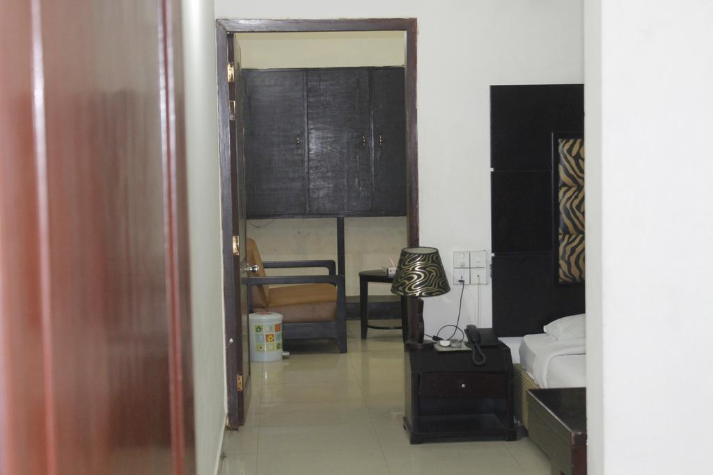 Hotel Mishuk Cox's Bazar Luaran gambar